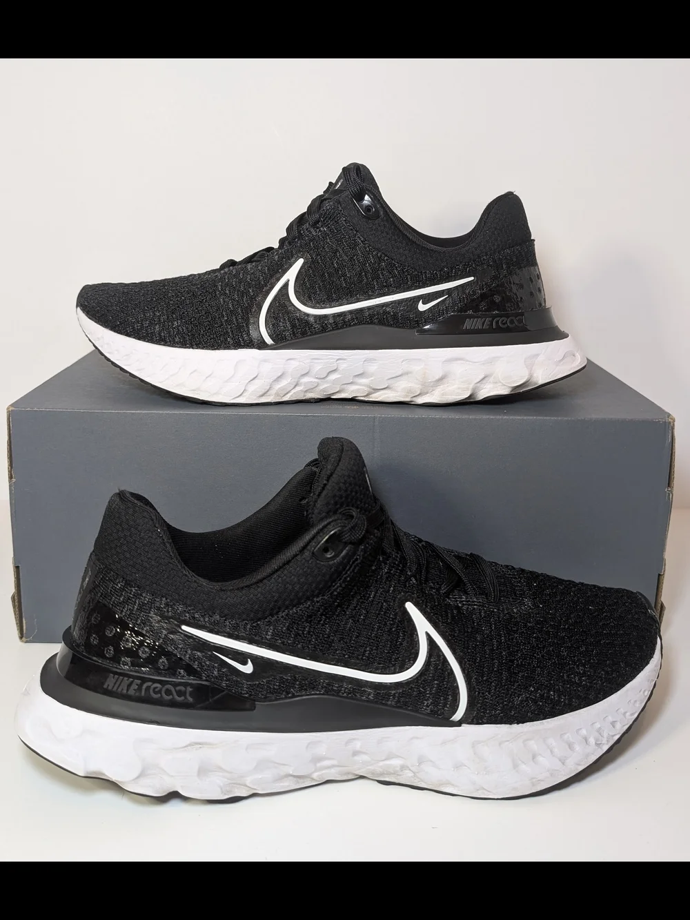 Nike Women's React Infinity Run Flyknit 3 Black/White - Size 10 - GUC